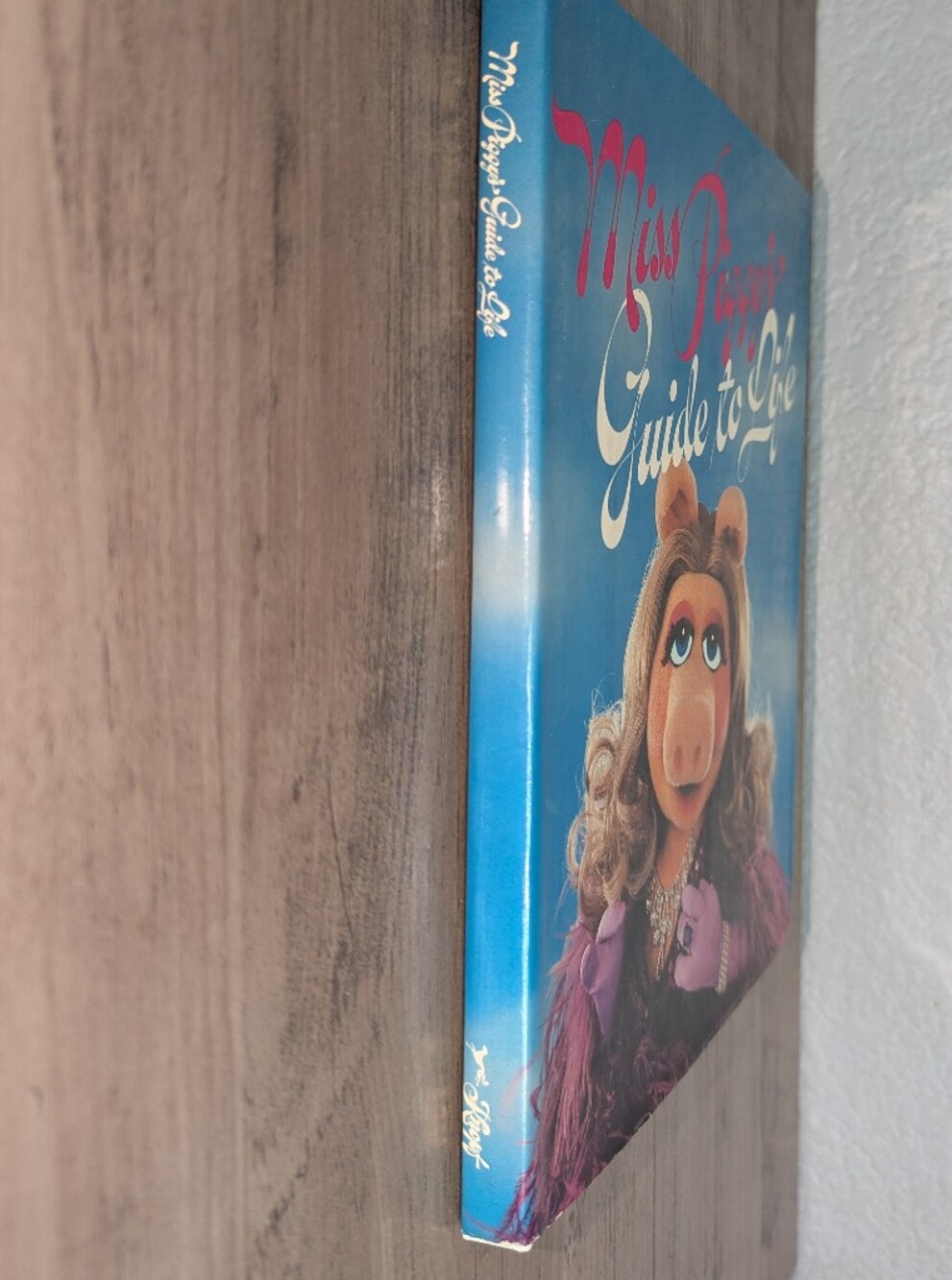 Vintage 1981 Miss Piggy's Guide to Life Hardcover Book Muppets First Edition - Picture 11 of 15